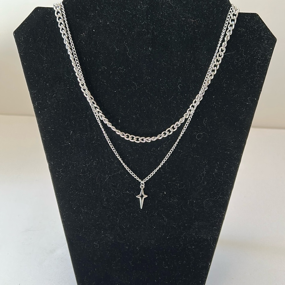 Necklace, 2 layers